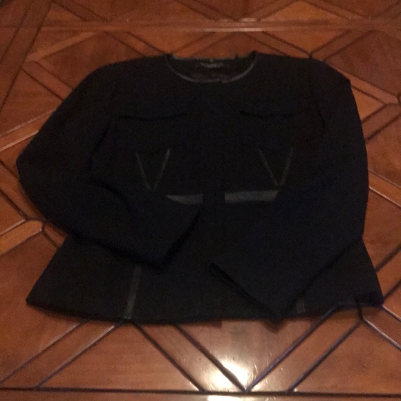 Elie Tahari Black Stitch Design Blazer- 2 - Picture 4 of 10